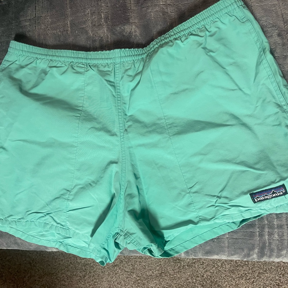 Patagonia Mens Size M Aqua
